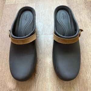 CROCS Black Slip-Ons with Brown Strap